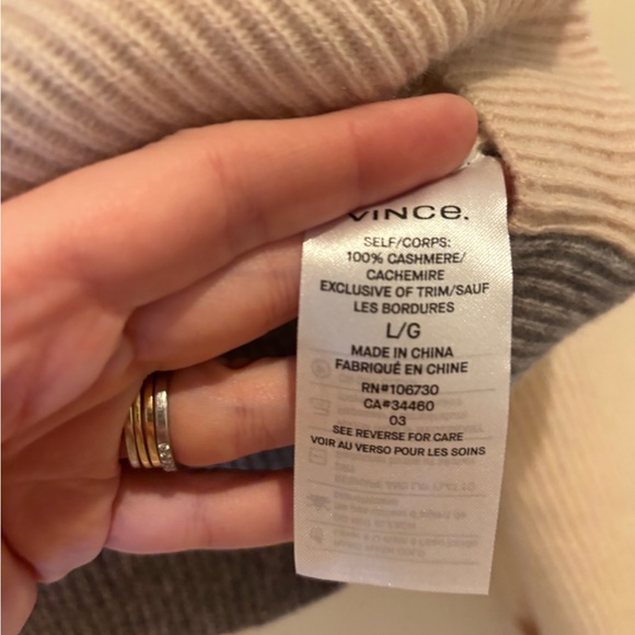 Vince Two-Tone V-Neck Sweater in Gray and Cream - Picture 3 of 5